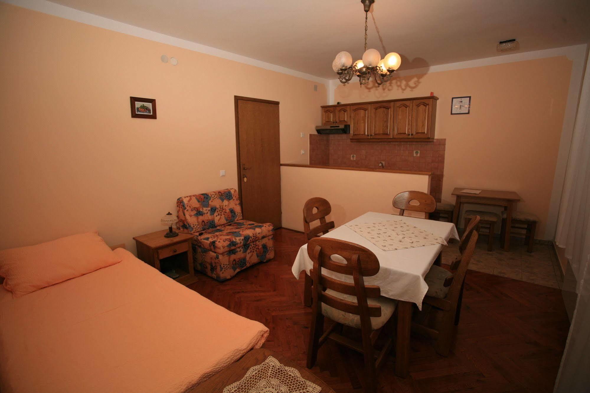 Apartments Vrata Baranje Bilje Esterno foto