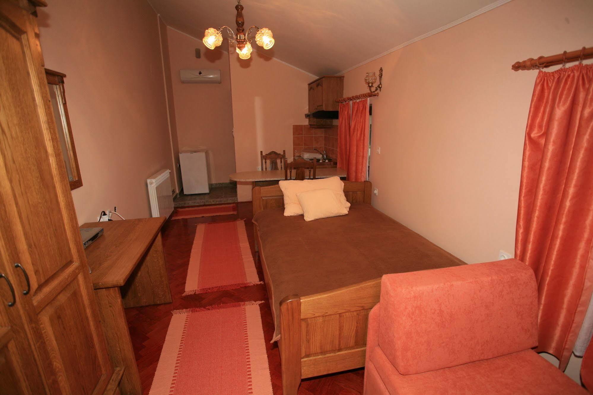 Apartments Vrata Baranje Bilje Esterno foto